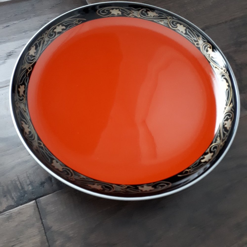 Japanese Lacquerware Serving Dish